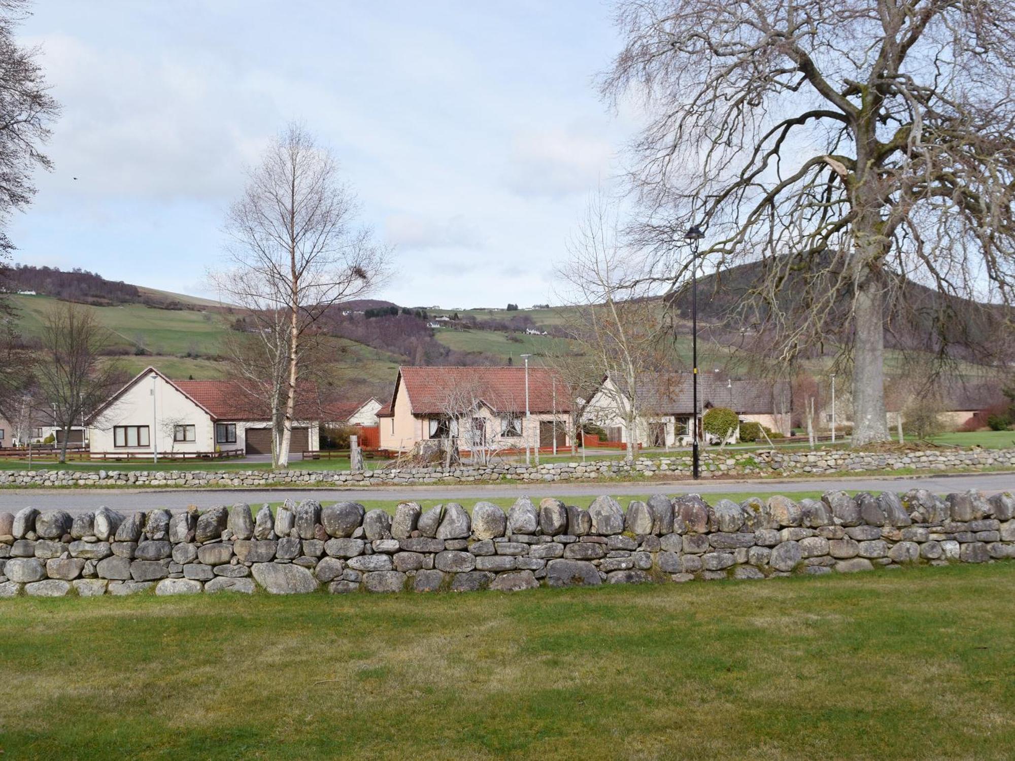 Four Winds Villa Drumnadrochit Exterior photo
